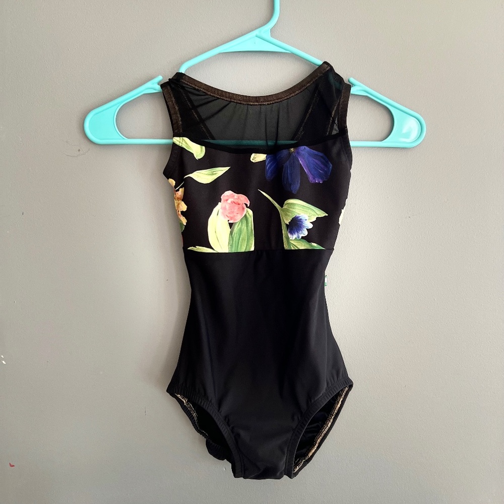 Black Floral Luckyleo